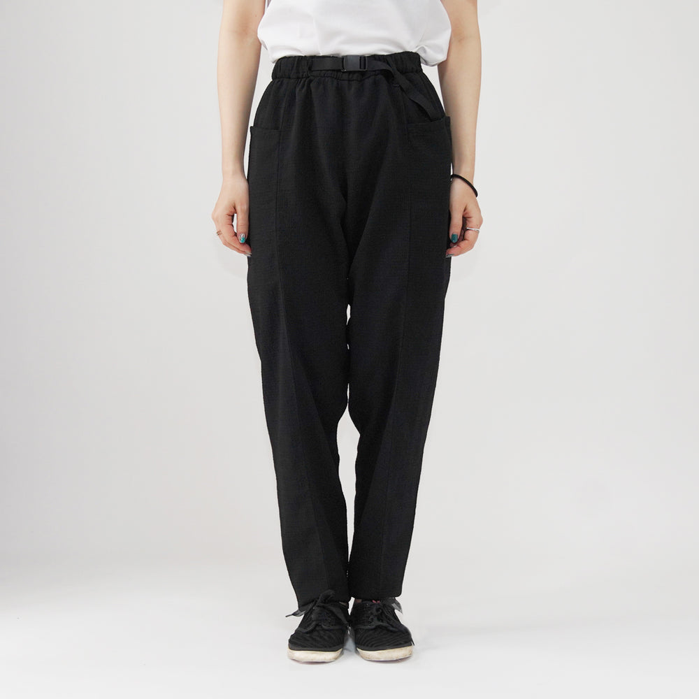 【穿いているときに風を感じる通気性】アミードパンツ / ブラック