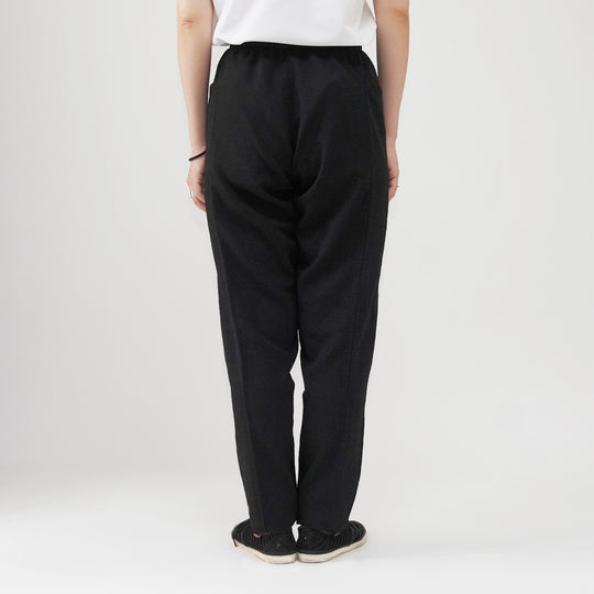 【穿いているときに風を感じる通気性】アミードパンツ / ブラック