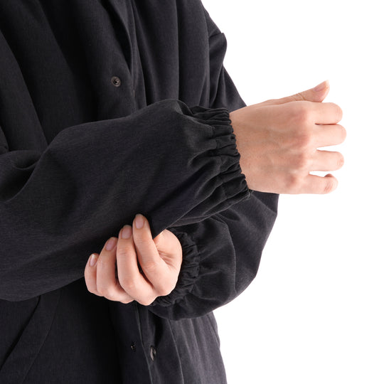 【寒さから身を守る、布団生まれのディフェンス力】ディフェンダー ロングコート / ブラック