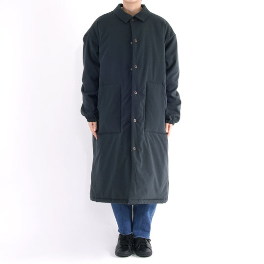 【寒さから身を守る、布団生まれのディフェンス力】ディフェンダー ロングコート / グリビー