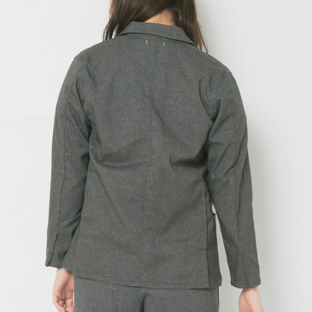 【フォーマルな見た目なのに疲れない着心地】「着たくないのに、毎日着てしまう」ジャケット / グレー
