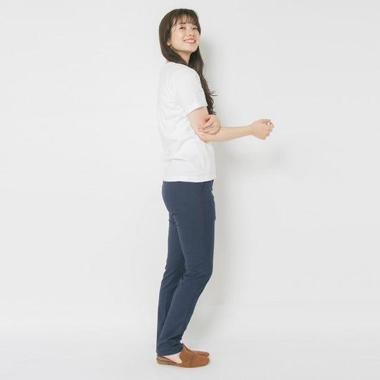 【フォーマルな見た目なのに疲れない穿き心地】「着たくないのに、毎日着てしまう」パンツ / ブルー
