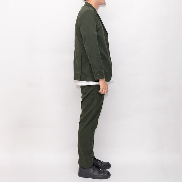 【フォーマルな見た目なのに疲れない穿き心地】「着たくないのに、毎日着てしまう」パンツ / ダークグリーン