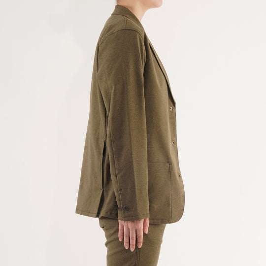 【フォーマルな見た目なのに疲れない着心地】「着たくないのに、毎日着てしまう」ジャケット/ オリーブ