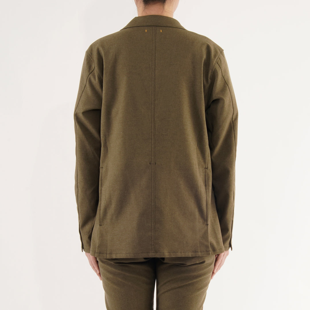 【フォーマルな見た目なのに疲れない着心地】「着たくないのに、毎日着てしまう」ジャケット/ オリーブ