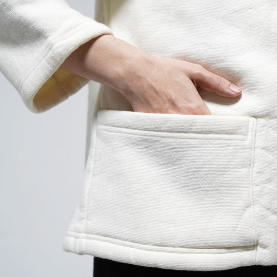 【毛布生まれのふんわりとした肌ざわりと暖かさ】モフ カーディガン / ホワイト