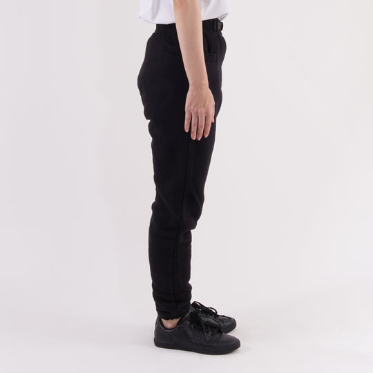 【毛布生まれのふんわりとした肌ざわりと暖かさ】モフ パンツ / ブラック